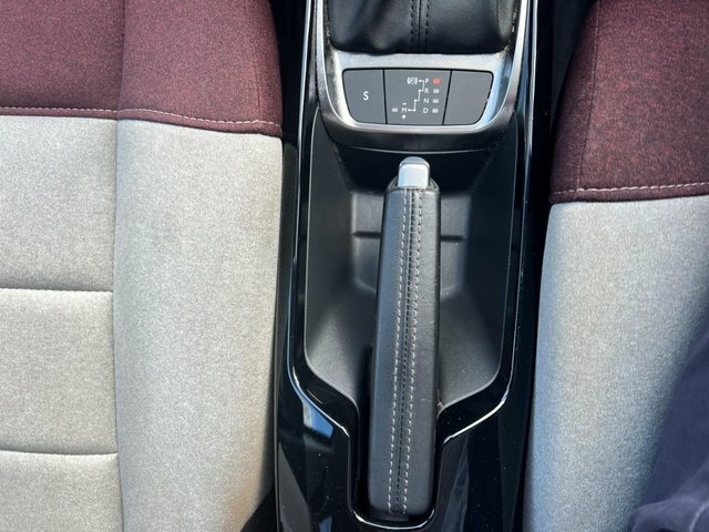 Citroen C4 Cactus 1.5 Bluehdi Flair 2018 Green #26