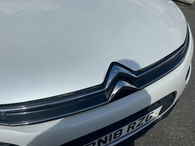 Citroen C4 Cactus 1.5 Bluehdi Flair 2018 Green #9