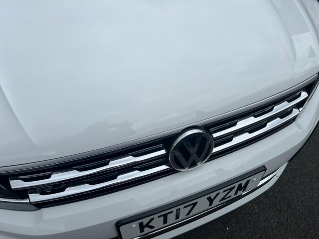 Volkswagen Tiguan Se Navigation Grey #9