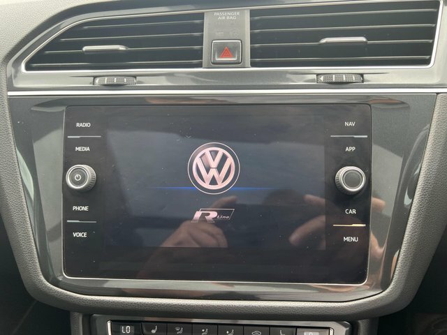 Volkswagen Tiguan Se Navigation Grey #37