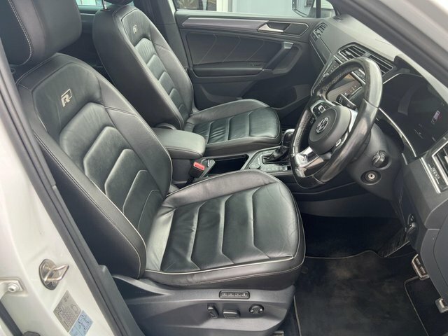 Volkswagen Tiguan Se Navigation Grey #19