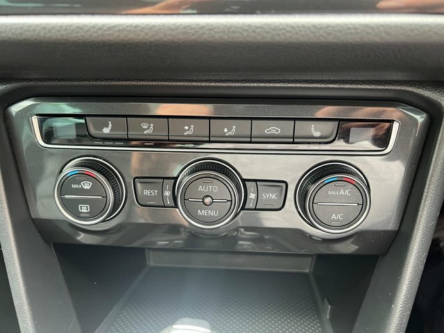Volkswagen Tiguan Se Navigation Grey #36