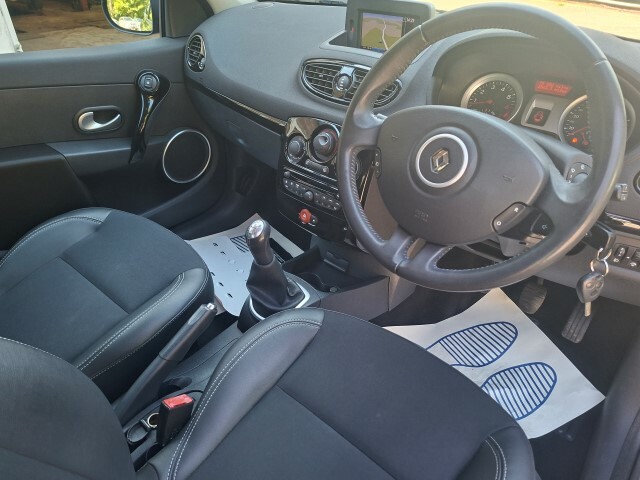 Renault Clio 1.2 Dynamique Tomtom Hatchback E SH62UPR Grey #4