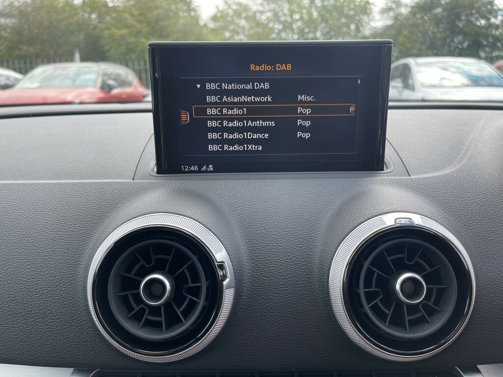 Audi A3 Cabriolet Cabriolet 2.0 Tdi Se Convertible White #38