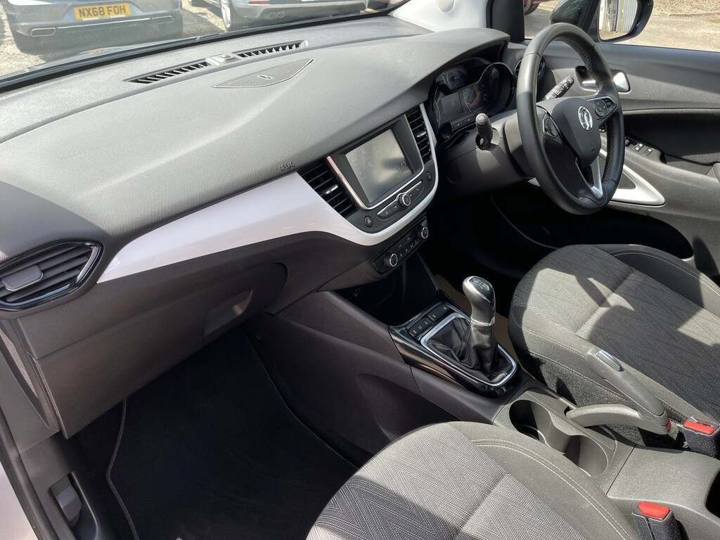 Vauxhall Crossland X 1.2 Sri Nav Suv 83 Ps White #20