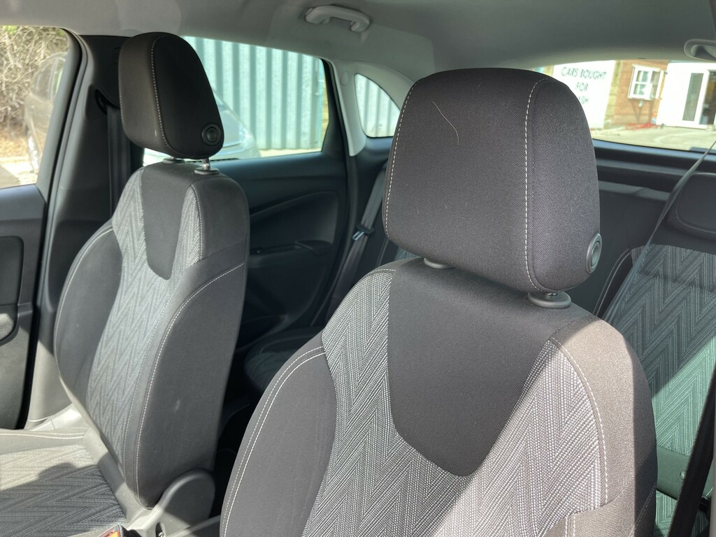 Vauxhall Crossland X 1.2 Sri Nav Suv 83 Ps White #28