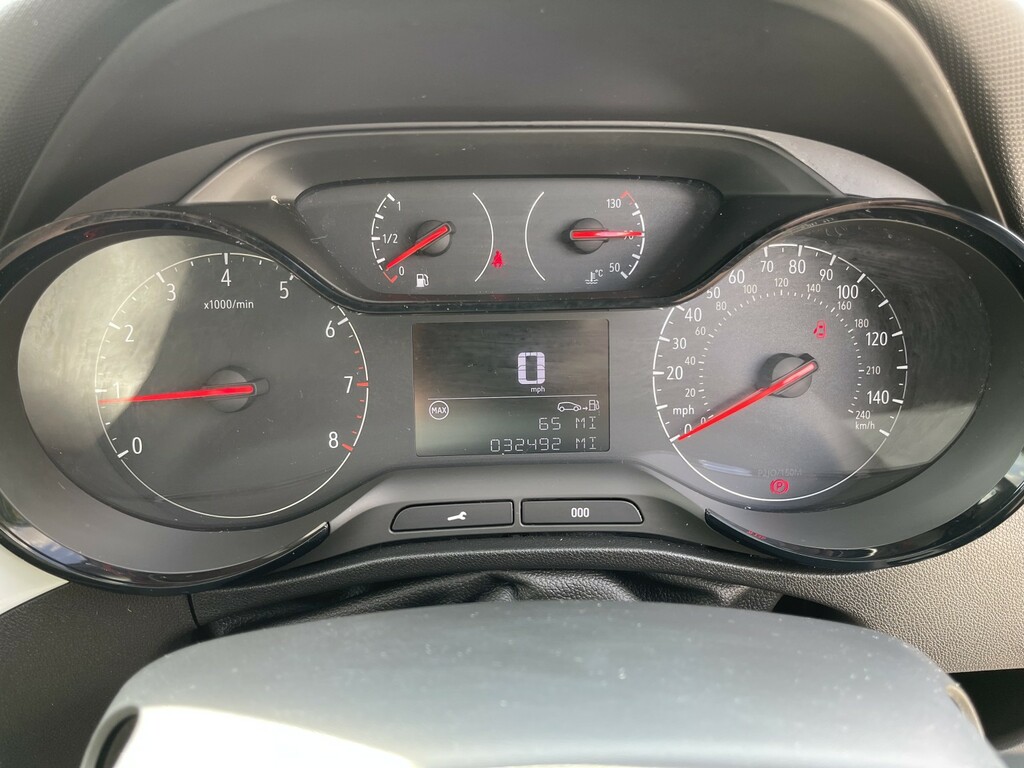 Vauxhall Crossland X 1.2 Sri Nav Suv 83 Ps White #29