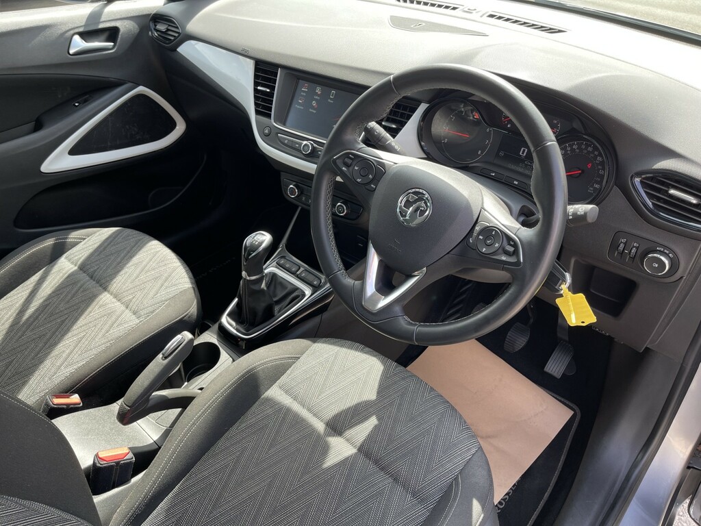 Vauxhall Crossland X 1.2 Sri Nav Suv 83 Ps White #11