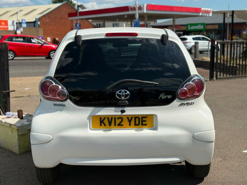 Toyota Aygo 1.0 Vvt-i Fire Euro 5 KV12YDE White #6