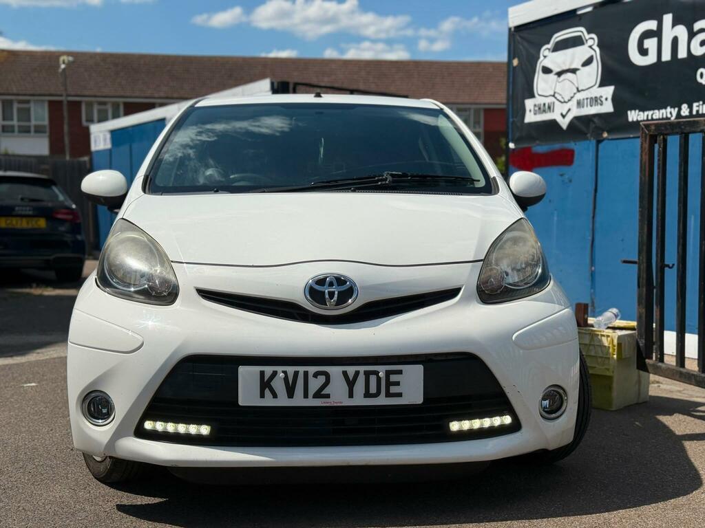 Toyota Aygo 1.0 Vvt-i Fire Euro 5 KV12YDE White #2