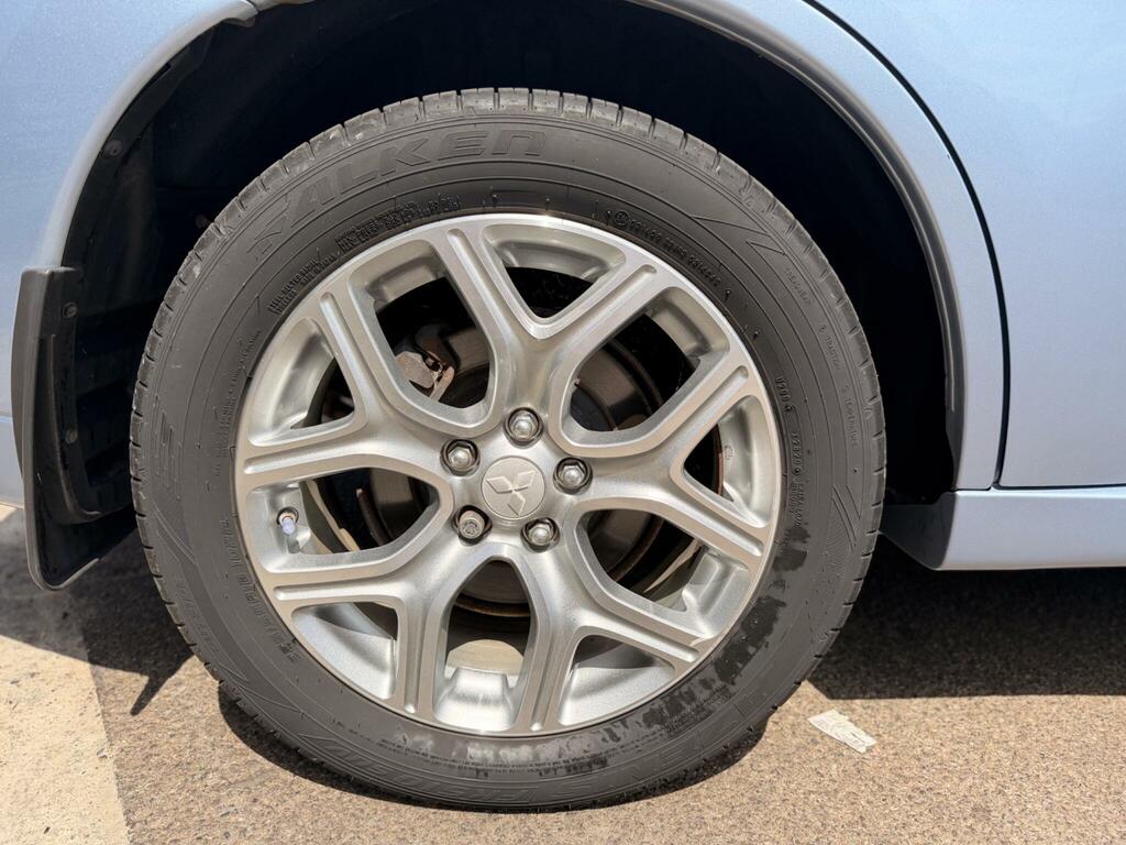 Mitsubishi Outlander Outlander Gx 4 Di-d Red #27