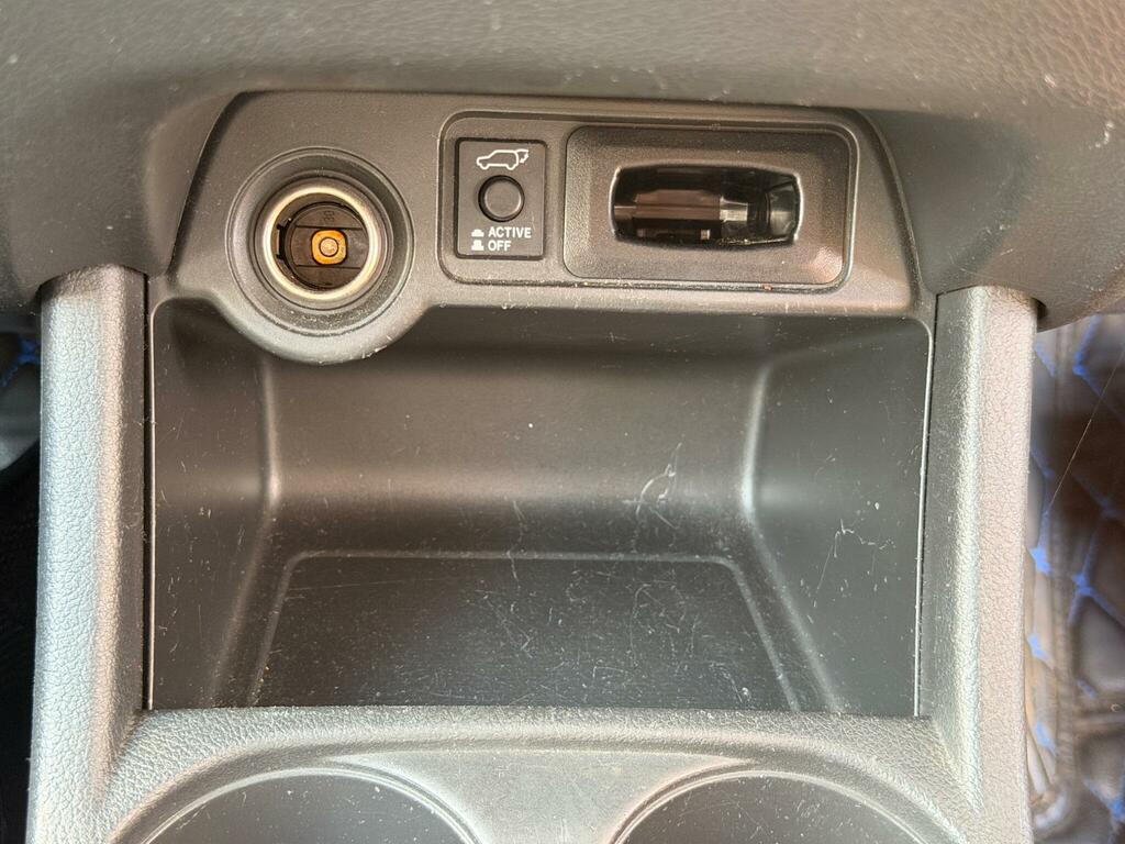 Mitsubishi Outlander Outlander Gx 4 Di-d Red #18