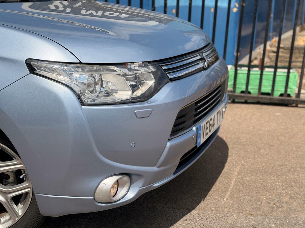 Mitsubishi Outlander Outlander Gx 4 Di-d Red #37