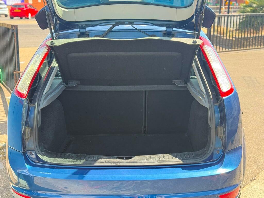 Ford Focus 1.6 Zetec Hatchback 161 Gkm, 9 Blue #31