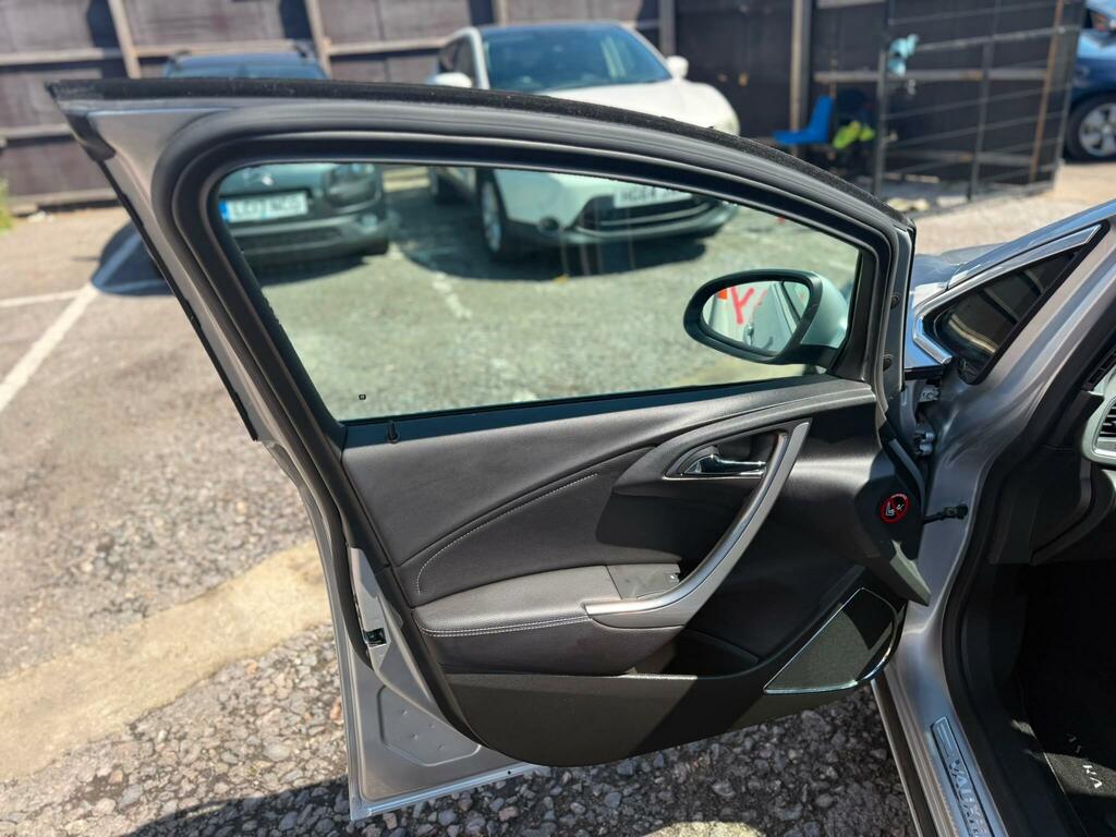 Vauxhall Astra 1.4I 16V Sri Sport Hatch 146 G Silver #20