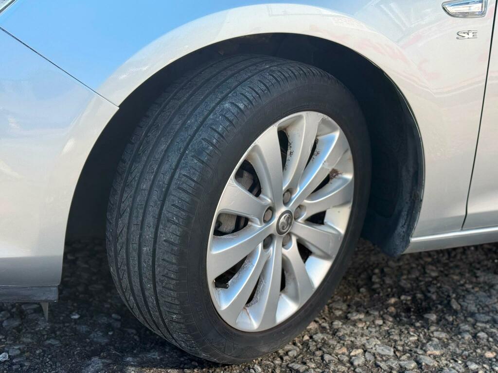 Vauxhall Astra 1.4I 16V Sri Sport Hatch 146 G Silver #21
