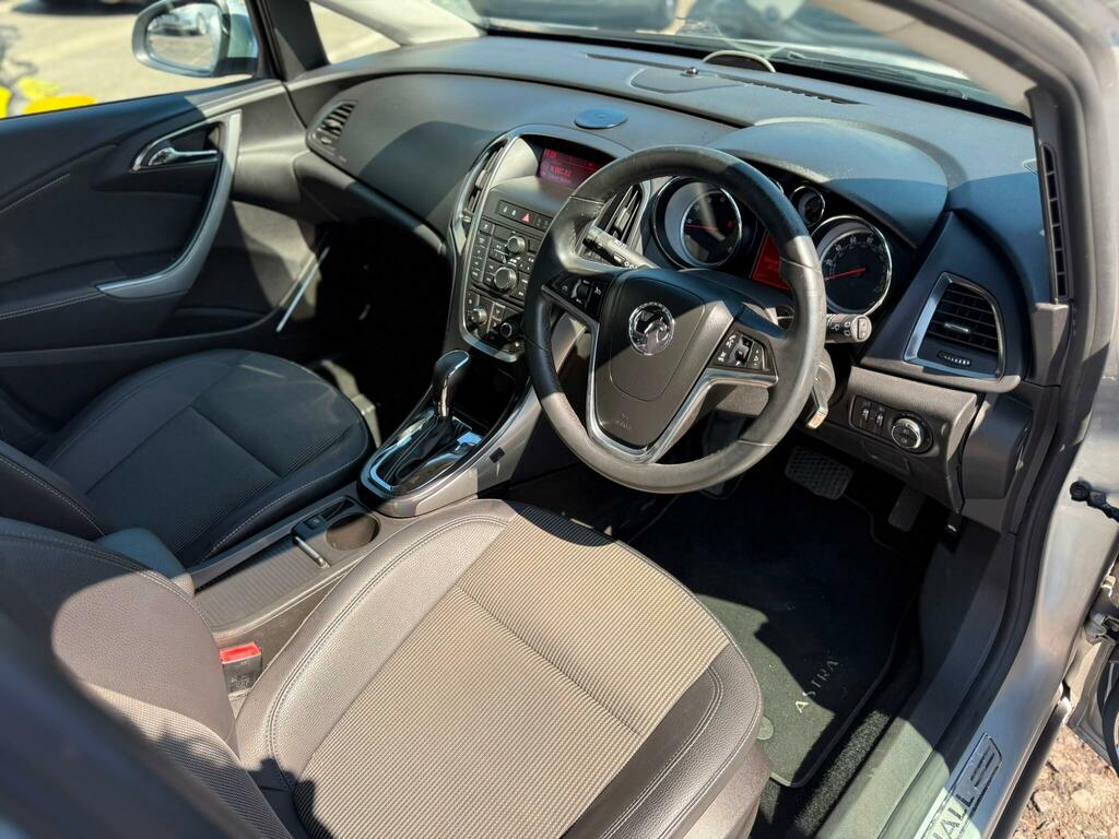 Vauxhall Astra 1.4I 16V Sri Sport Hatch 146 G Silver #32