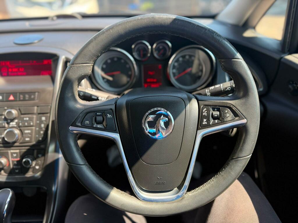 Vauxhall Astra 1.4I 16V Sri Sport Hatch 146 G Silver #28
