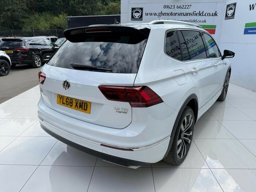 Volkswagen Tiguan Allspace Suv 2.0 Tdi R-line 4Motion Euro 6 Ss 2019 YL68XMD White #6
