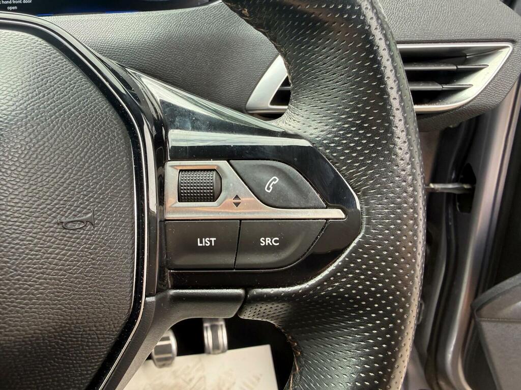 Peugeot 5008 Allure Green #19