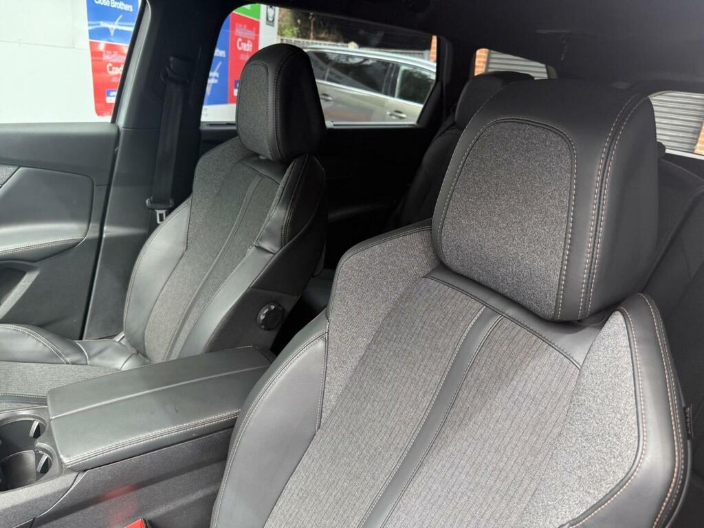 Peugeot 5008 Allure Green #25