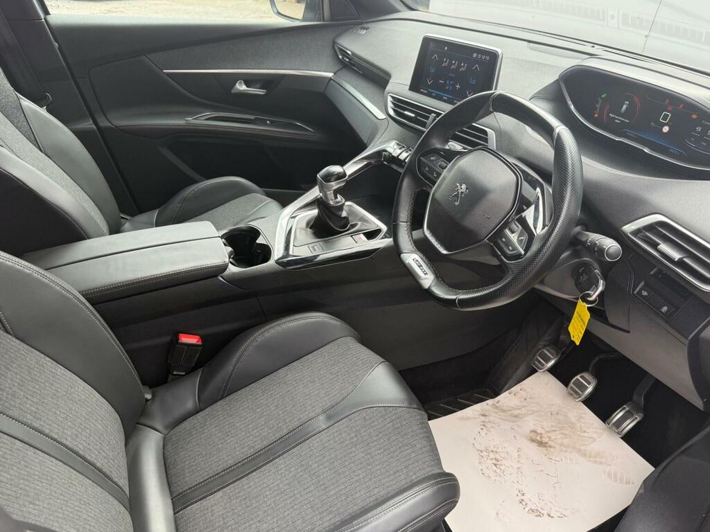 Peugeot 5008 Allure Green #10