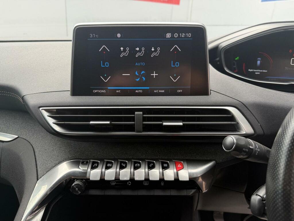 Peugeot 5008 Allure Green #16