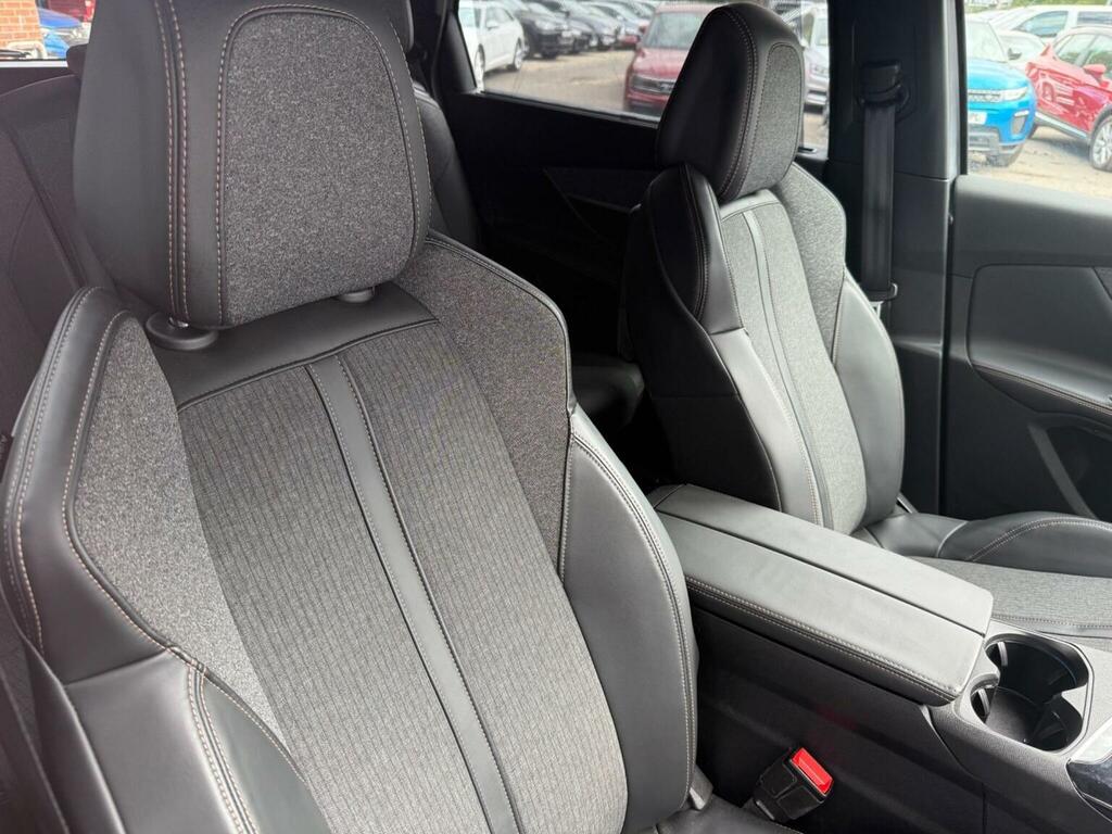 Peugeot 5008 Allure Green #13