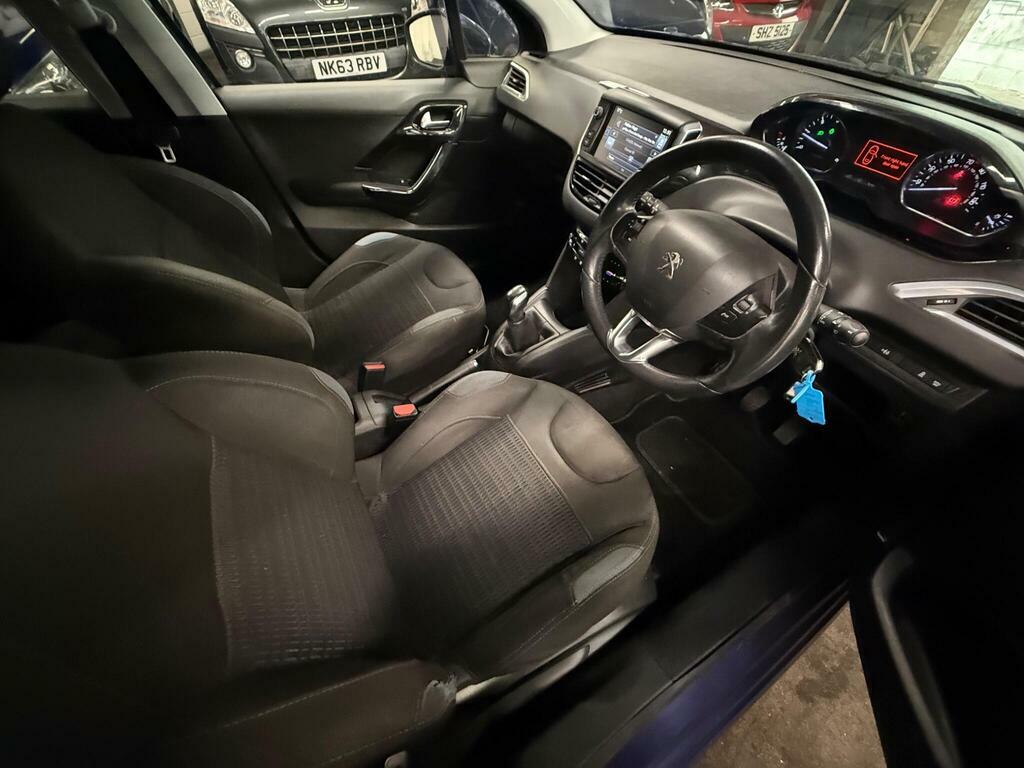 Peugeot 208 1.6 E-hdi Allure Euro 5 S S Blue #5