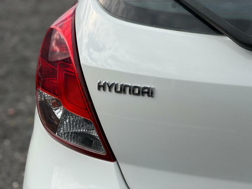 Hyundai I20 1.2 Classic Euro 5 Red #12