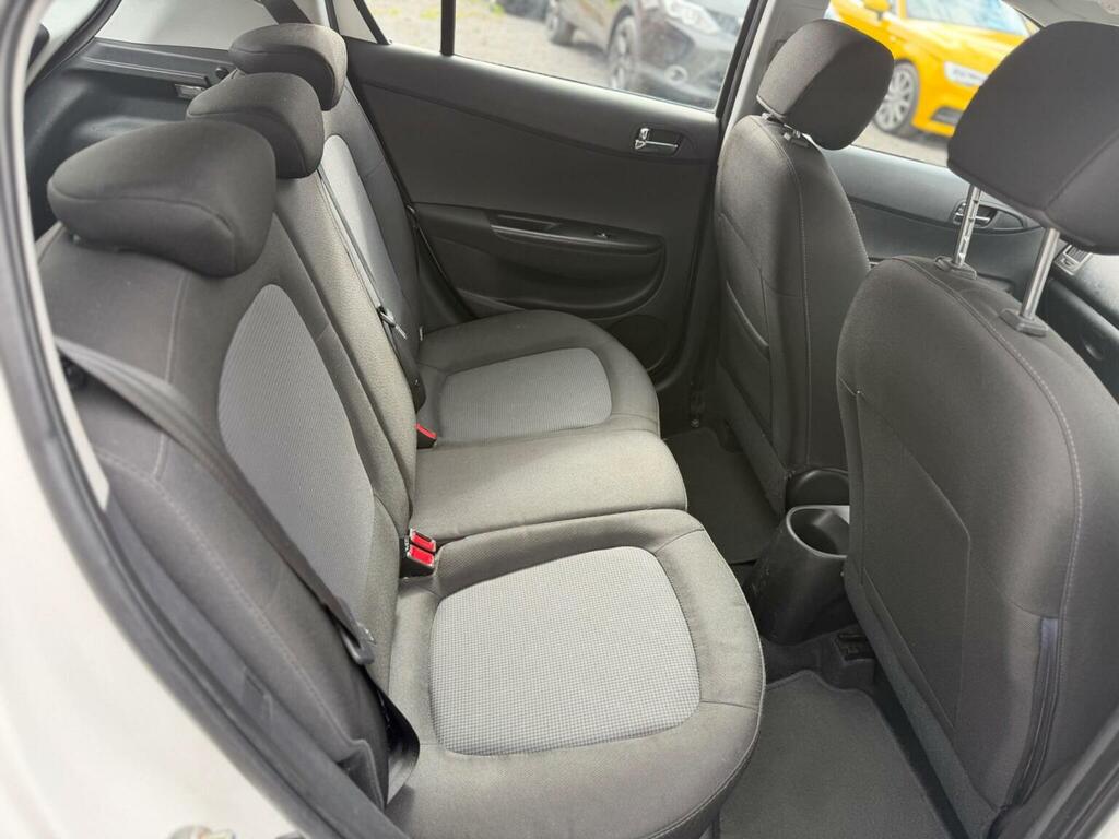 Hyundai I20 1.2 Classic Euro 5 Red #17