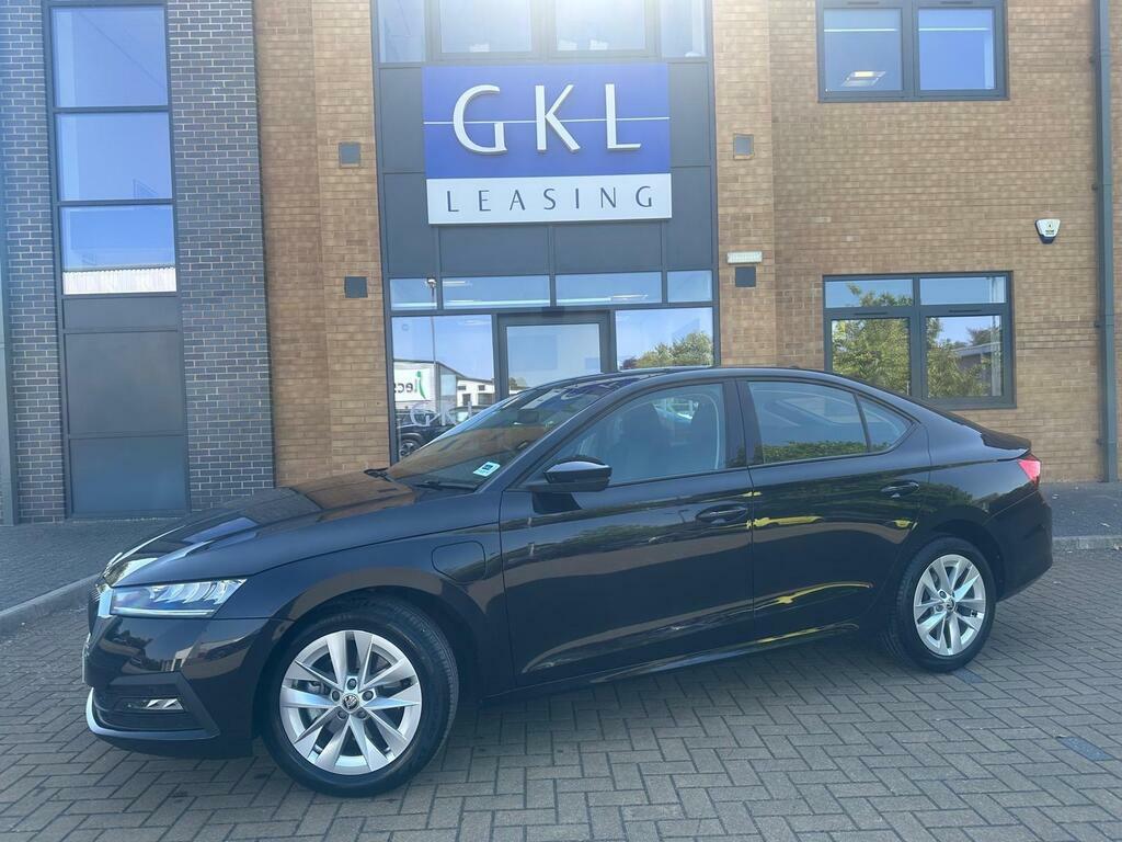 Skoda Octavia 1.4 Tsi Iv 13Kwh Se Technology Dsg Euro 6 S S Black
