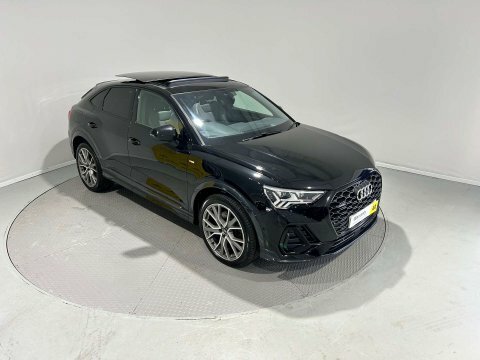 Audi Q3 2.0 Q3 Sportback KV70WJA Black #2