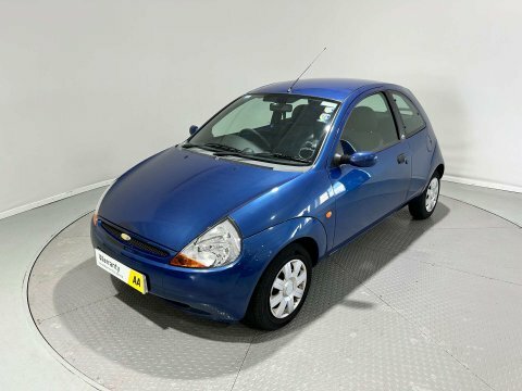 Ford KA 1.3 Style Hatchback 147 Gkm, 6 Red #31