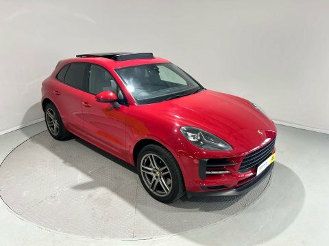 Porsche Macan 3.0 Macan S HH11JOD Red #2