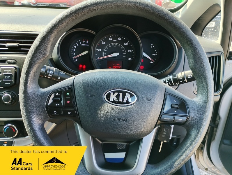 Kia RIO 1Low Milage 59Klow Insuranceulezbluetooth3m Silver