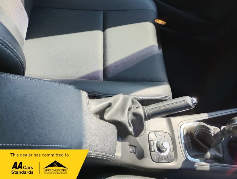 Renault Megane Dynamique Nav Dci Ulez White #4