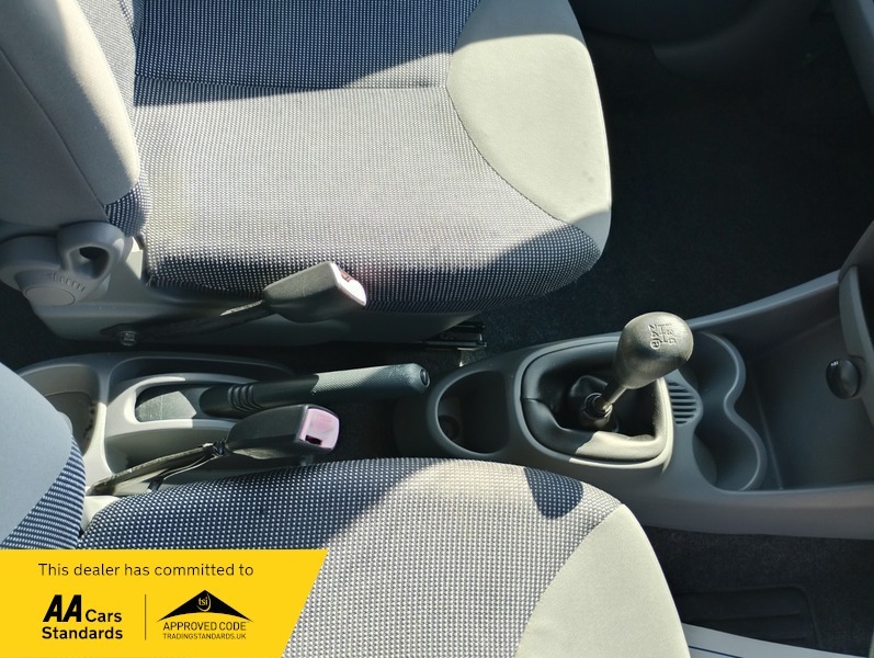 Peugeot 107 Urban20 Rd Tax2 Keys Yellow #3