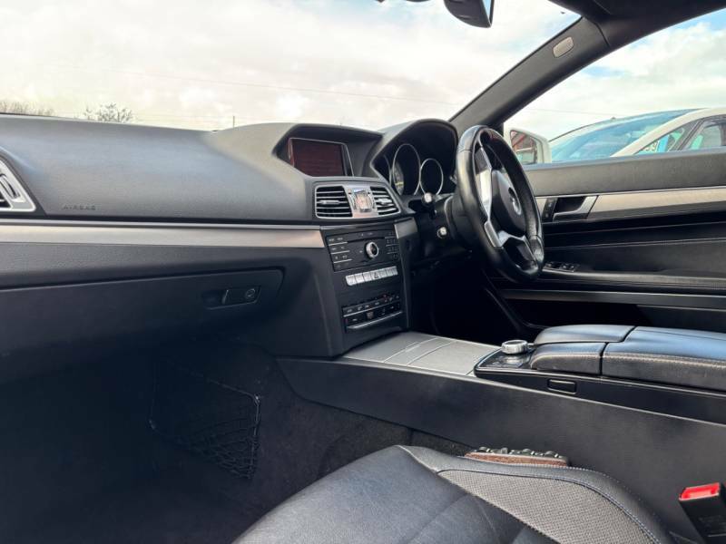 Mercedes-Benz E Class E220d Amg Line Edition 7G-tronic White #3