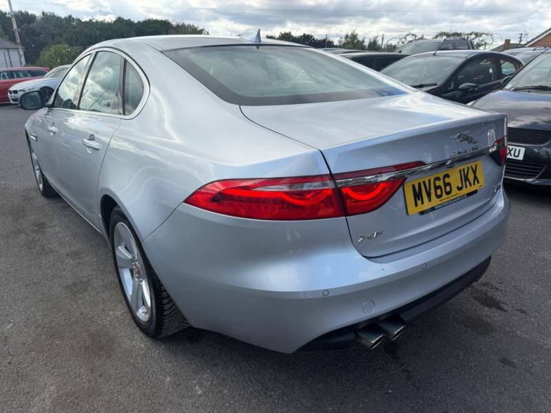 Jaguar XF 2.0D 180 Portfolio Awd Silver #5
