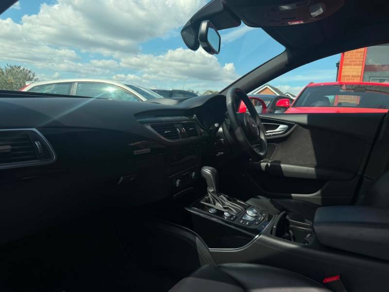 Audi A7 3.0 Tdi Quattro 272 Black Edition S Tronic - 2 Red #3