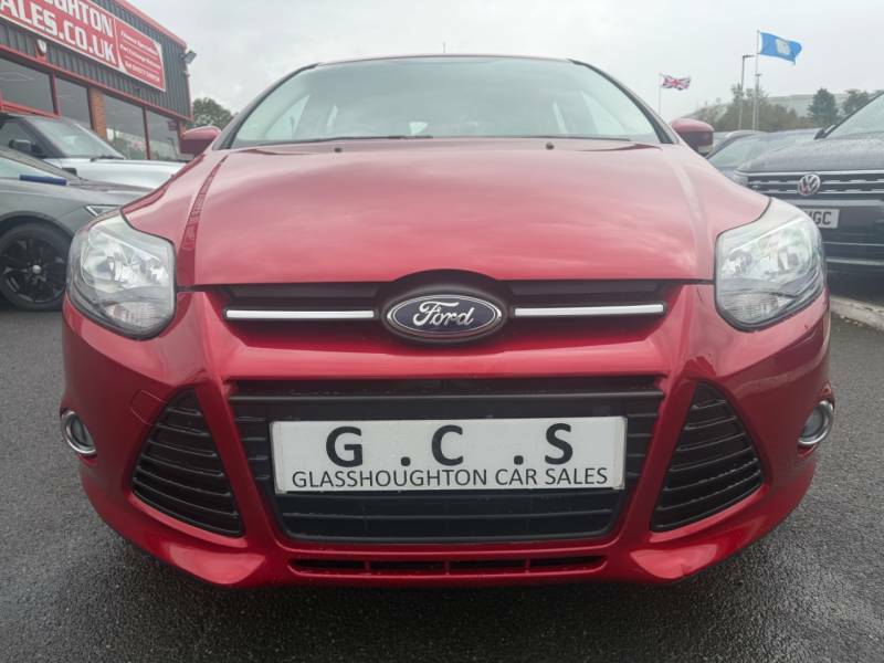 Ford Focus 1.6 125 Zetec - 1 Former Keeper - 2011 11 Red #6