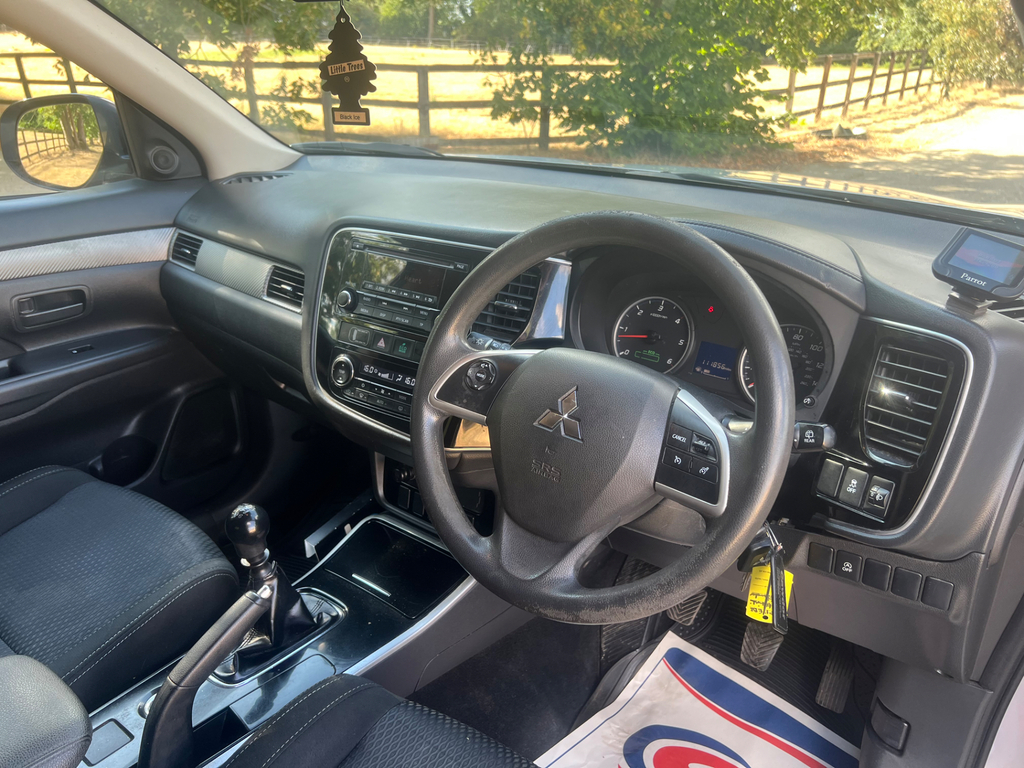 Mitsubishi Outlander 2.2 Di-d 3 4Wd Euro 6 Ss Brown #13