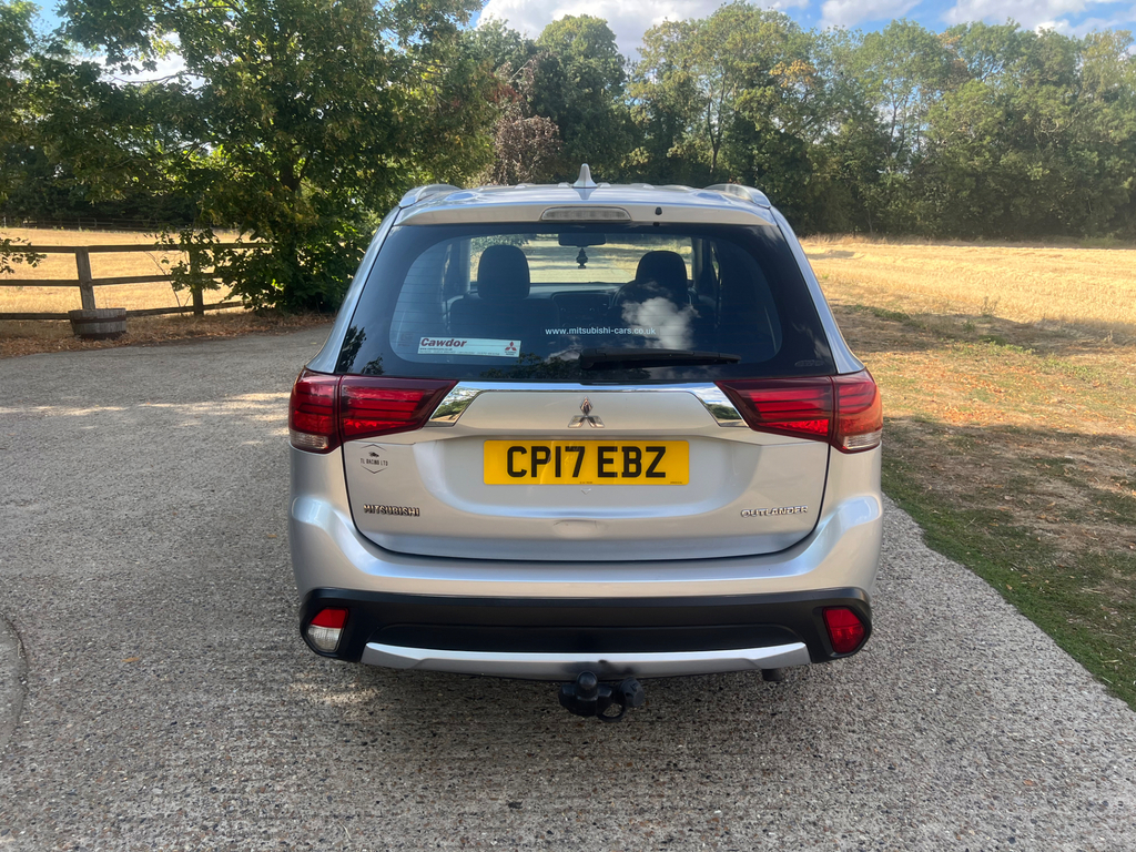 Mitsubishi Outlander 2.2 Di-d 3 4Wd Euro 6 Ss Brown #9