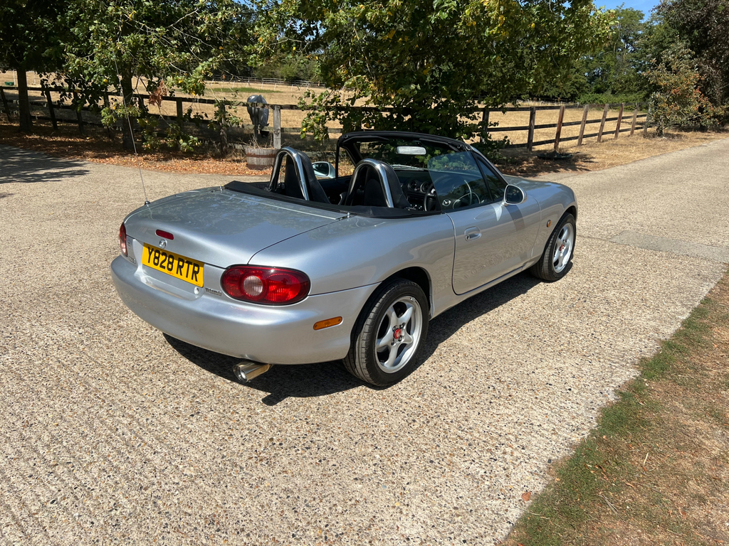 Mazda MX-5 Mk2 1.6L Silver #3