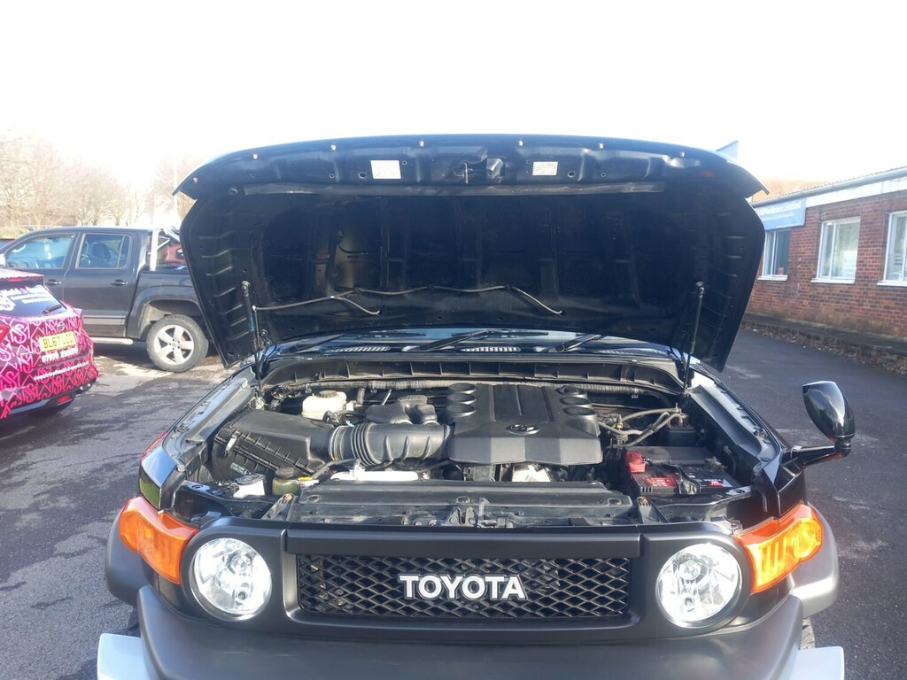Toyota Land Cruiser 4.0 CT61BLV Black #5