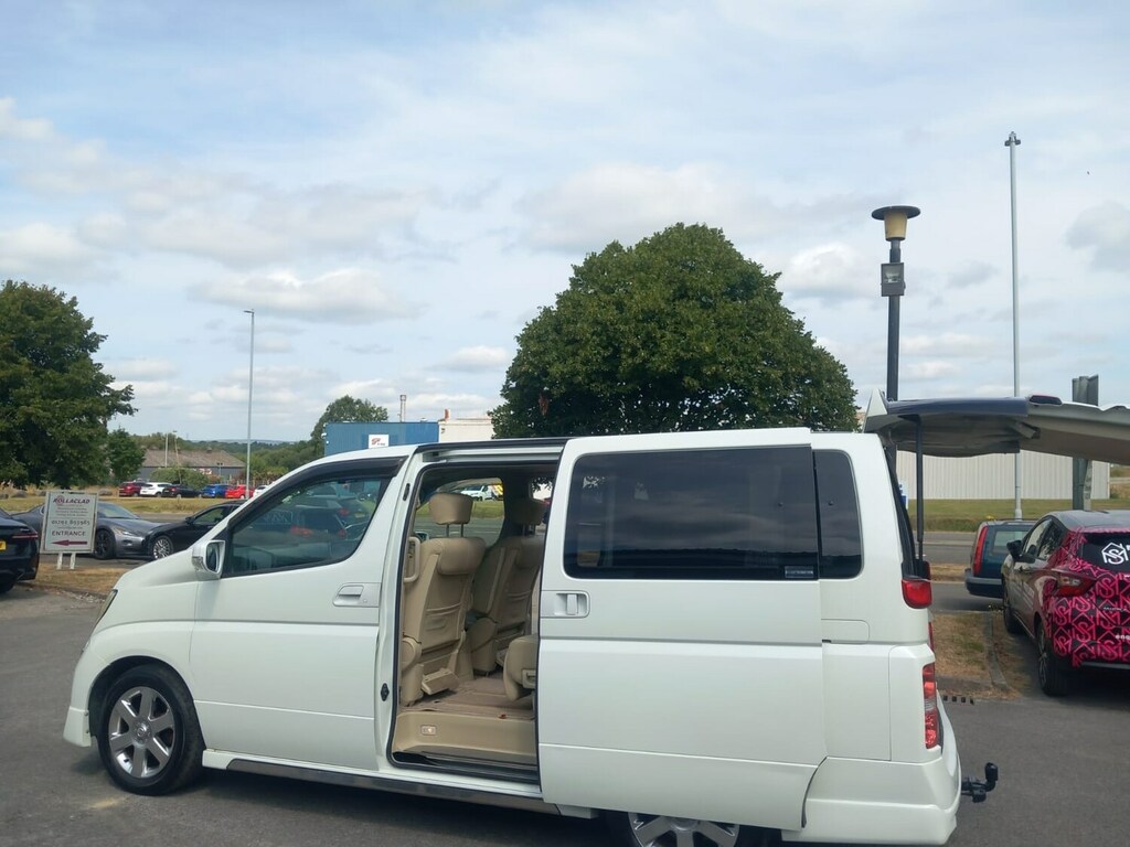 Nissan Elgrand Highway Star Sunroofs Bimta Cert 3.5 Grey #10
