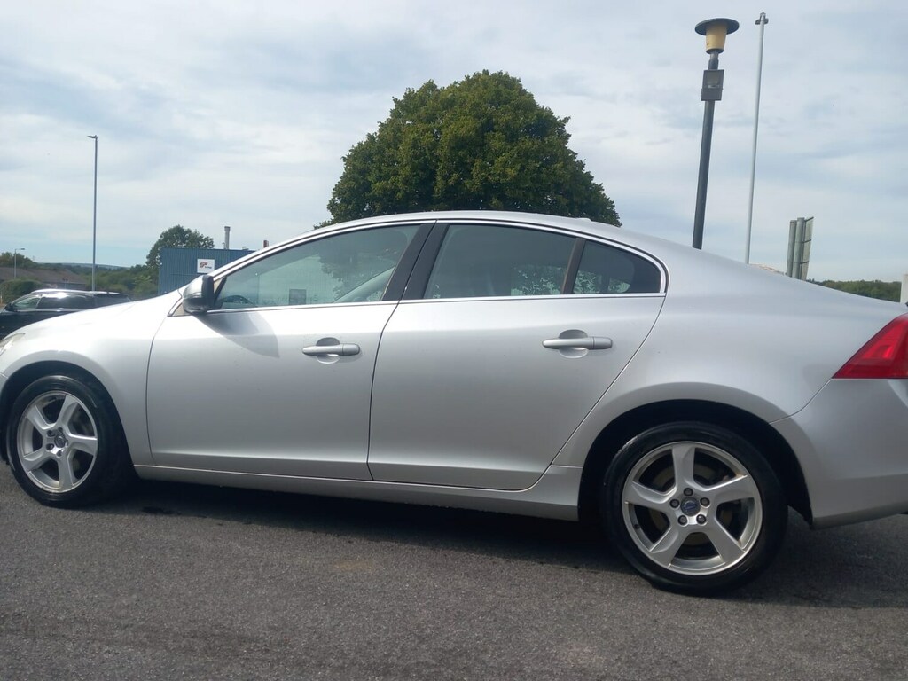 Volvo S60 Saloon 2.0 D3 Se Lux Euro 5 201160 Blue #13