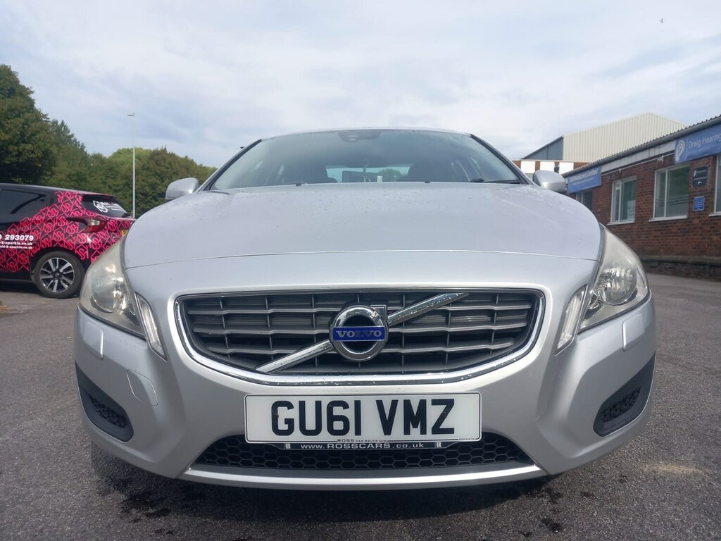 Volvo S60 Drive 115 Se Leather Seats Silver
