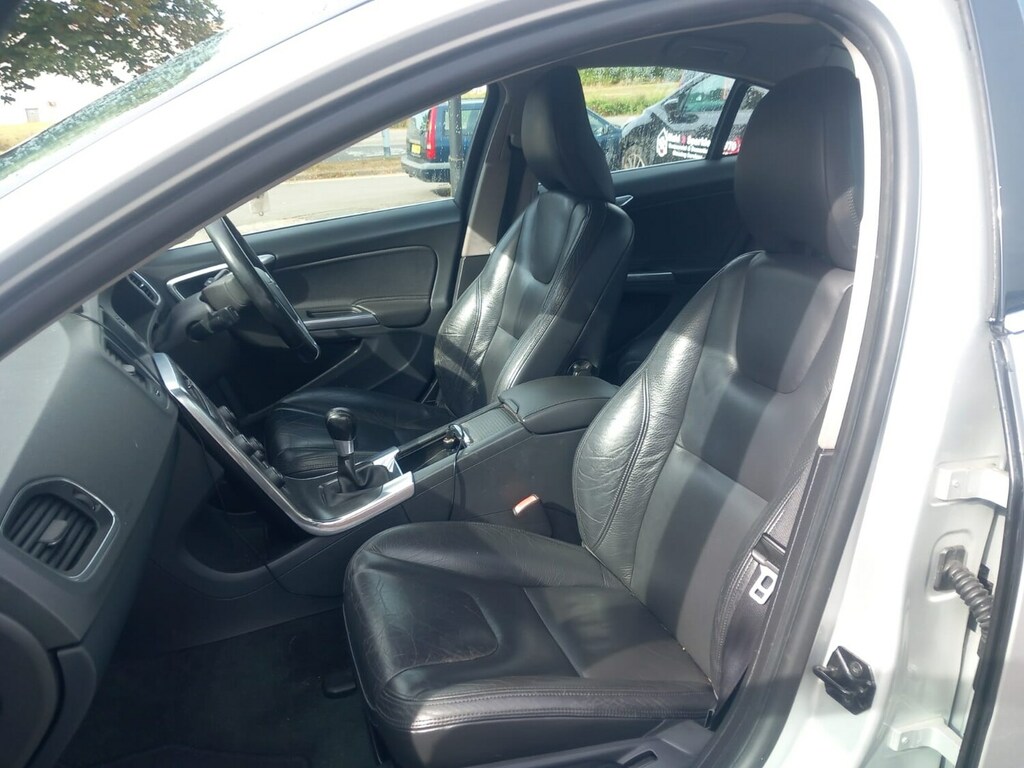 Volvo S60 Drive 115 Se Leather Seats Silver #4